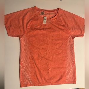 T BY TALBOTS L/XL TSHIRT NEW WITH TAGS ORANGE